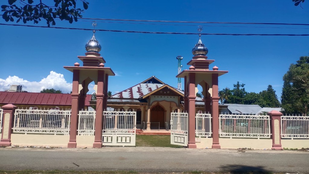 meunasah gampong lhok keutapang